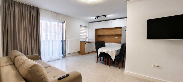 Apartament 3 camere, mobilat, Bloc Nou Brașov