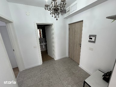 Apartament de vanzare cu 2 camere in Prima Universitatii