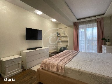 Apartament de vanzare cu 3 camere Lux în Nufarul Plazza, Oradea