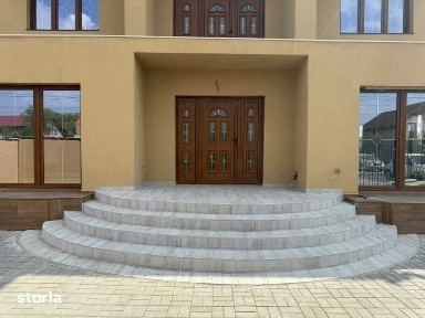 CASA INDIVIDUALAin PARTA la 10 km de TIMISOARA.toate utilitatile.