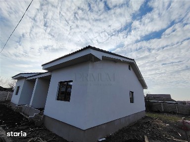 Duplex toate utilitatile - zona centrala