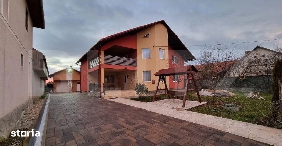 Vand casa in Darova