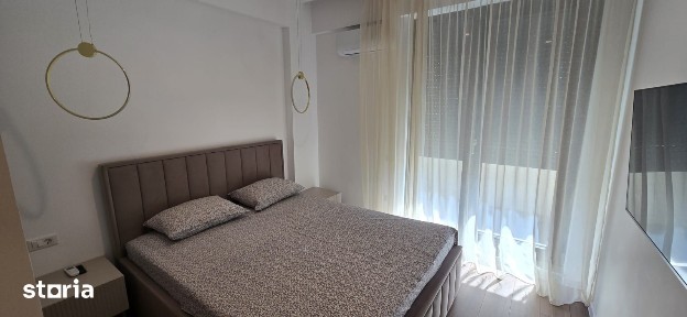 Ap. 2 cam., bloc nou, prima chirie, parcare, etaj 2, termen lung