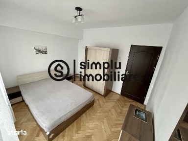 3 camere decomandate, Piata Centrala.