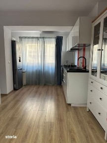 Inchiriez apartament cu doua camere + loc de parcare