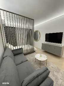 Proprietar - Studio Dublu Cortina North - designer