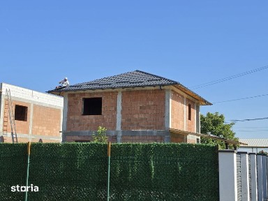 Vand casa p+1 Stefanesti