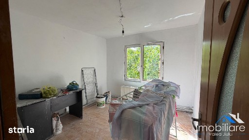 Apartament 3 camere de vânzare - Str. Aviatorilor | Petroșani