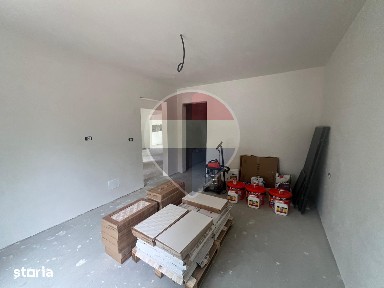 Casă / Vilă 3 camere str Mugur - cartier Laminorul
