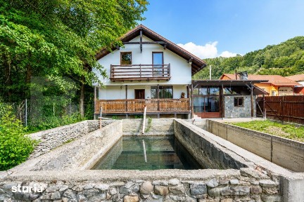 Casa de vanzare, 120 mp, zona Prundul Bargaului