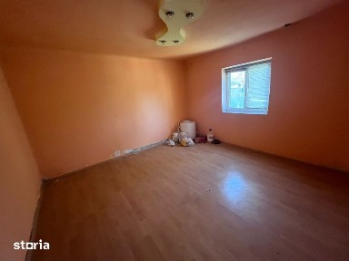 Casa de vanzare, 70 mp, teren 400 mp, zona Breasta