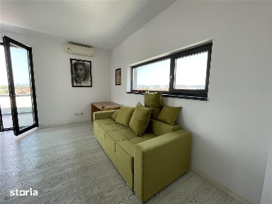 Penthouse 3 camere, 2 terase, parcare, Calea Surii Mici - de inchiriat