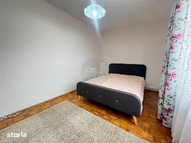 Apartament 4 camere cu balcon zona Cedonia