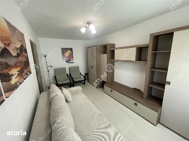 Apartament 3 camere decomandate balcon zona Vasile Aaron din Sibiu