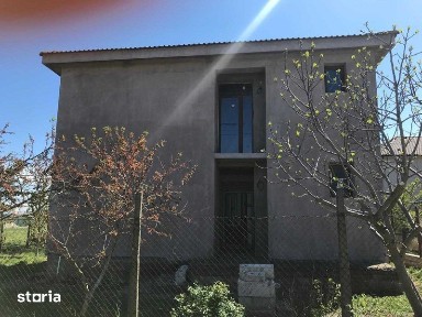 De vanzare Casa P+1,str.Emil Cioran, Dobrogea 2 -Mangalia- teren 500mp
