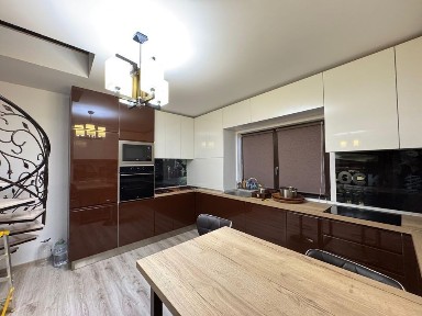 Casa de vanzare in Ghercesti