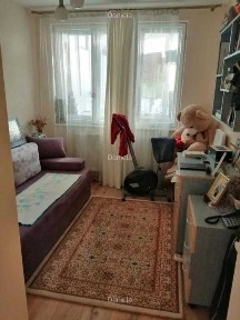 Proprietat vand apartament 3 camere Constanta, zona Far