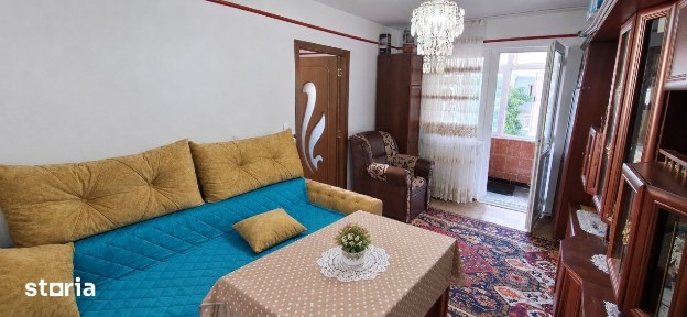 Apartament 3 camere, 65 mp, etaj 2, centrala proprie, Bals