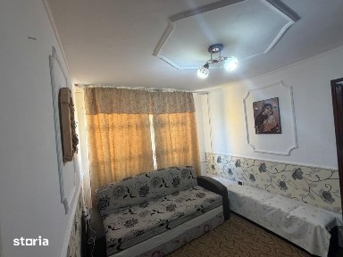 Apartament 3 camere, 39 mp, zona Piata Valea Rosie