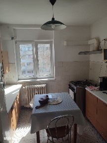 Apartament decomandat, bloc tip viluță, Calea Bucuresti, 119.000 Euro