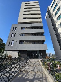 Apartament de vanzare 2 camere nou cu loc de parcare subteran intabulat Solumnia