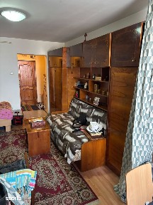 Vând garsoniera - zona Burdea etaj 9/10