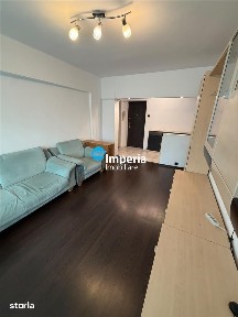 Inchiriez apartament 3 camere, decomandat, Zona Nicolina - Pizza Nico