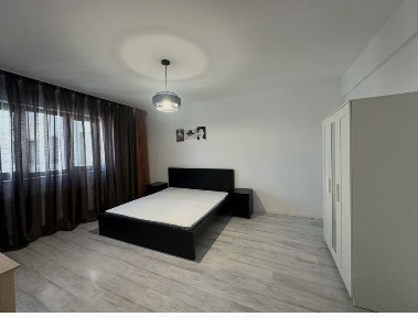 Inchiriez studio Iuliu Maniu nr 405