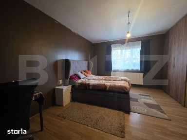 Casa de vanzare, 100 mp, zona Carasau