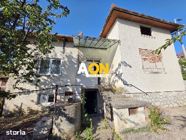 Casa S+P, 4 camere, 2 bai, 735 mp teren, Cetate, zona HCC