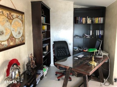 Apartament/Birou 3 camere, Tg. Cucu - Centru, Bloc Italo-Romena