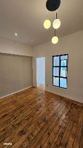 Ideal pt birouri, ap 4 camere, in Peninsula, locatie exceptionala