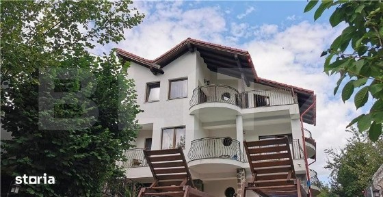 Vila 8 camere, 420 mp, Poiana Brasov