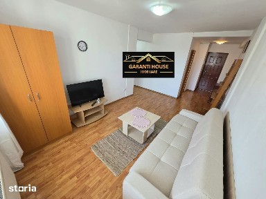 Ultracentral, apartament cu 2 camere, etaj 2, mobilat, 300€/Luna