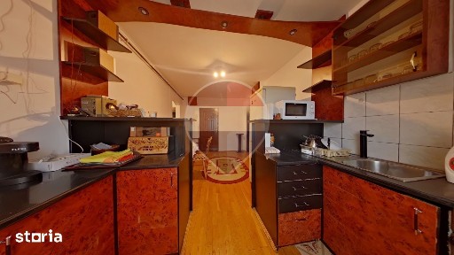 Apartament cu 2 camere, decomandat, de închiriat, Zorilor