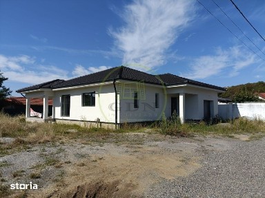 Casa noua de vanzare Reghin - Suseni