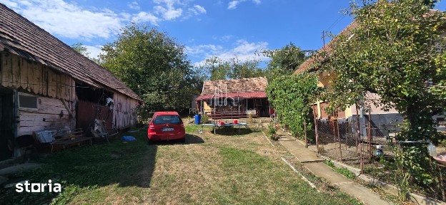 Casă de vacanță cu 1.476 mp teren - Bord, la 6 km de autostradă