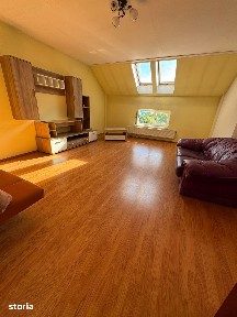 Apartament 3 camere de închiriat - zona KFC + lift