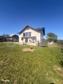 Casa etaj, 165 mp, 3600 mp, zona Darmanesti