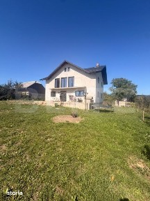 Casa etaj, 165 mp, 3600 mp, zona Darmanesti