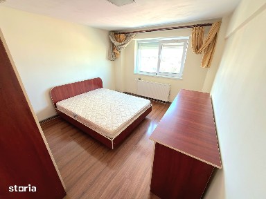 Apartament 3 camere Calea Calarasilor, sup 80 mp