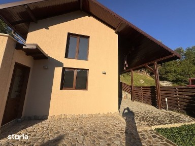 Casa de vanzare
