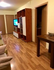 Poți să pui apartament de închiriat cu 4 camere la 5 minute de Podu Ros