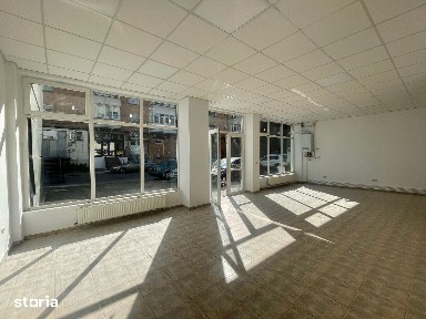 Spatiu comercial 72 mp - Bacau, Mioritei Nr. 1