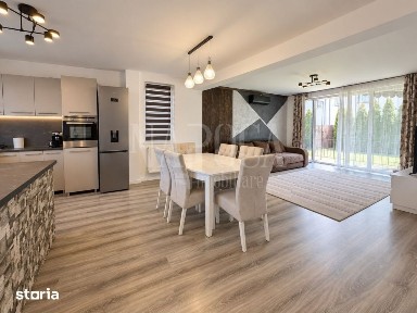 Casa 5 camere de vanzare in Floresti