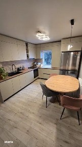 Apartament 3 camere de vanzare in Zorilor, Cluj Napoca
