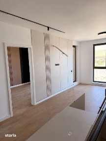 Apartament decomandat, parcare, etaj intermediar, zona Eroilor