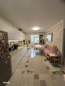 Apartament de vanzare, 3 camere, 58 mp, zona Florilor!
