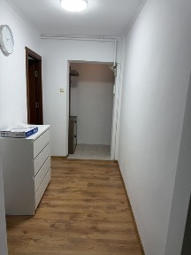 Inchiriez ap 2 camere centrala & aer conditionat Tomis Nord