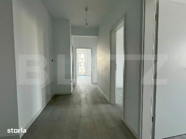 Apartament 3 camere, 78.7 mp, parcare + boxa, zona Tractoru